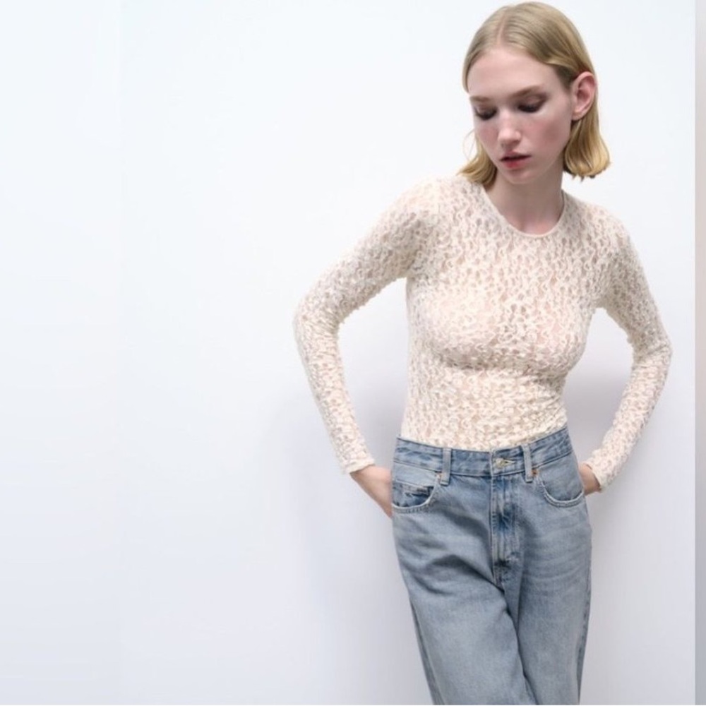 ZARA LONG SLEEVE LACE BODYSUIT